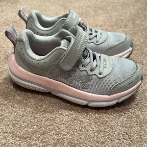 Under Armour Kids' Sneakers in Gray and Pink